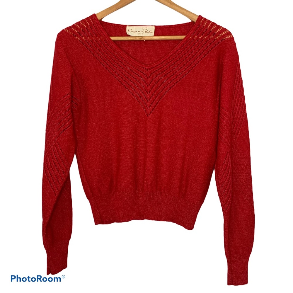 Oscar De La Renta Vintage Red Knit Eyelet V Neck Festive Holiday Sweater Size S